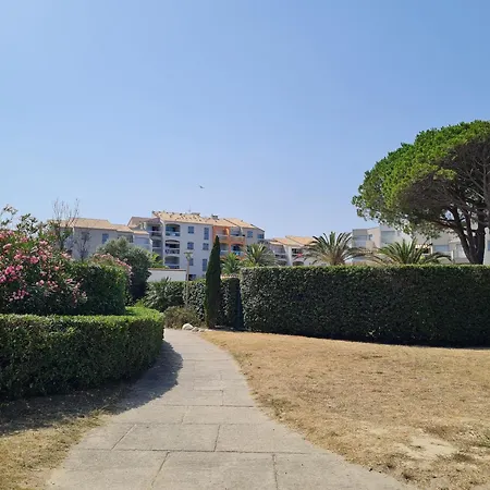 Appartement Magnifique Vue Pour Ce T2 Avec Piscine