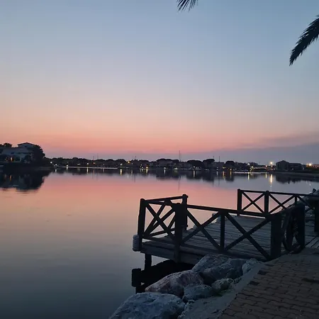 Magnifique Vue Pour Ce T2 Avec Piscine Appartement